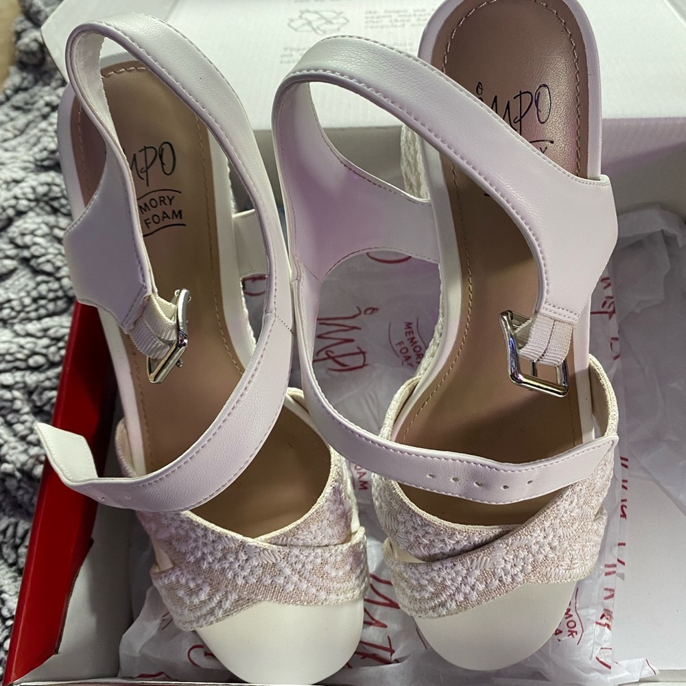 Elegant White and Cream Heels with Lace Detailing